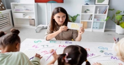 DIDÁTICA E METODOLOGIAS NA EDUCAÇÃO INFANTIL: FUNDAMENTOS PARA UM ENSINO SIGNIFICATIVO